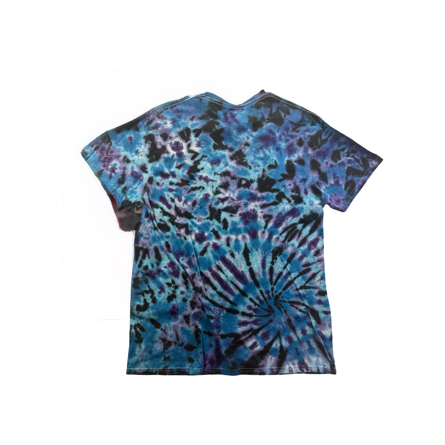 Large tie-dye t shirt dyed by stealy dealies
